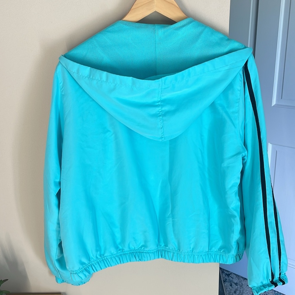 Three Heart zip up windbreaker - Picture 2 of 6